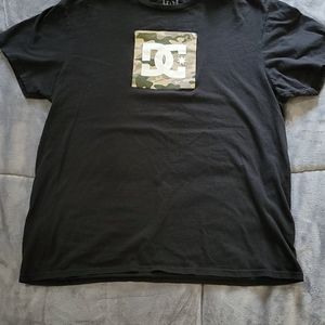 DC men's shirt